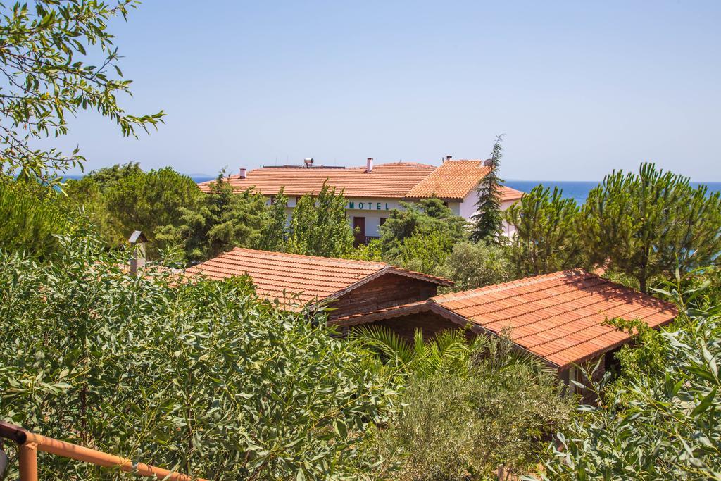 Assos Terrace Hotel エクステリア 写真