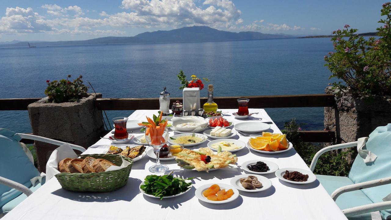 Assos Terrace Hotel エクステリア 写真