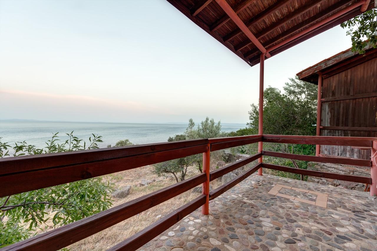 Assos Terrace Hotel エクステリア 写真