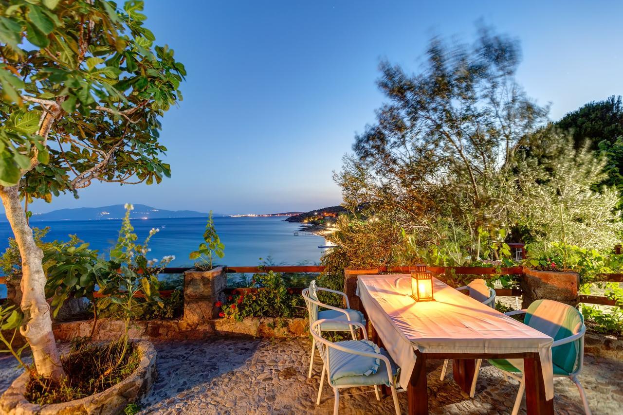 Assos Terrace Hotel エクステリア 写真